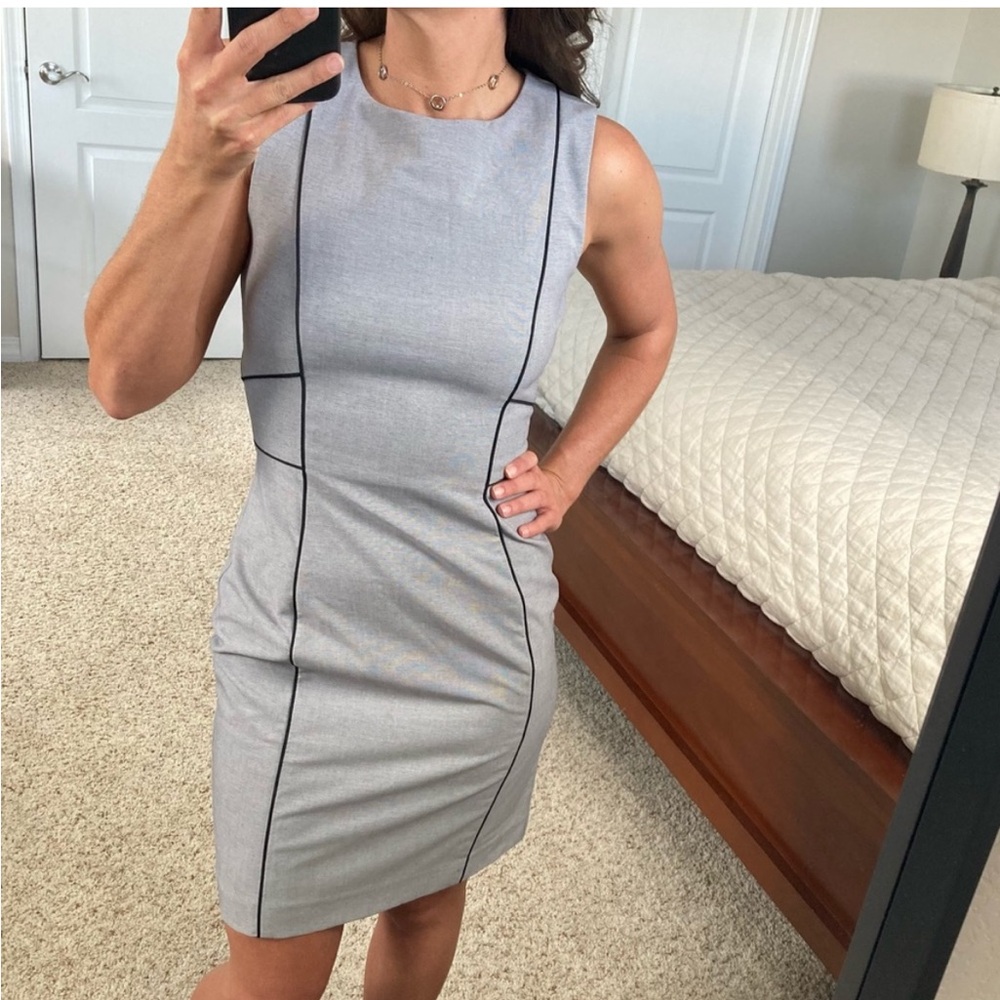 5 for $10! ✂️ H&M structured mini dress